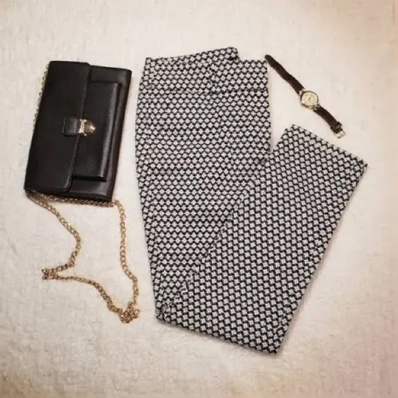 Ann Taylor LOFT Julie skinny Cotton Blend pant black & white - Picture 8 of 10